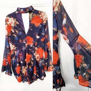Floral long sleeves romper